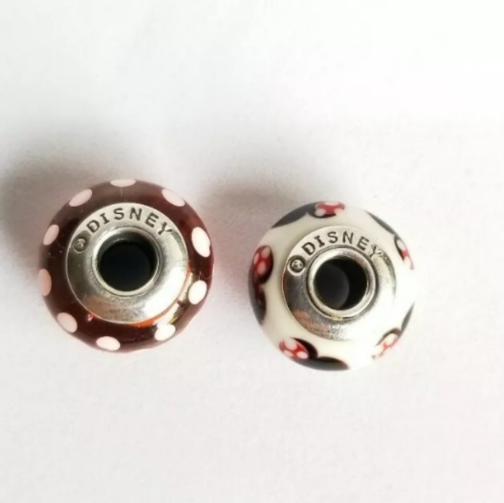 Pandora Minnie Mouse Murano bead set. - Picture 3 of 5